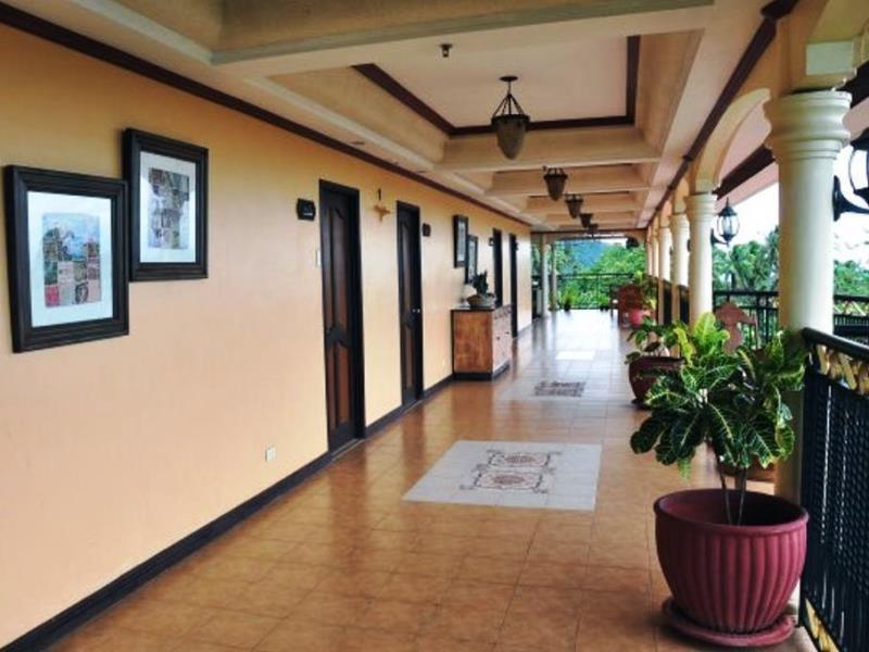 Camiguin Highland Resort Mambajao Extérieur photo